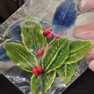 Vtg LACQUER Holly LAPEL Christmas Corsage TRIM NOS 4 in Package 2 Color Leaves